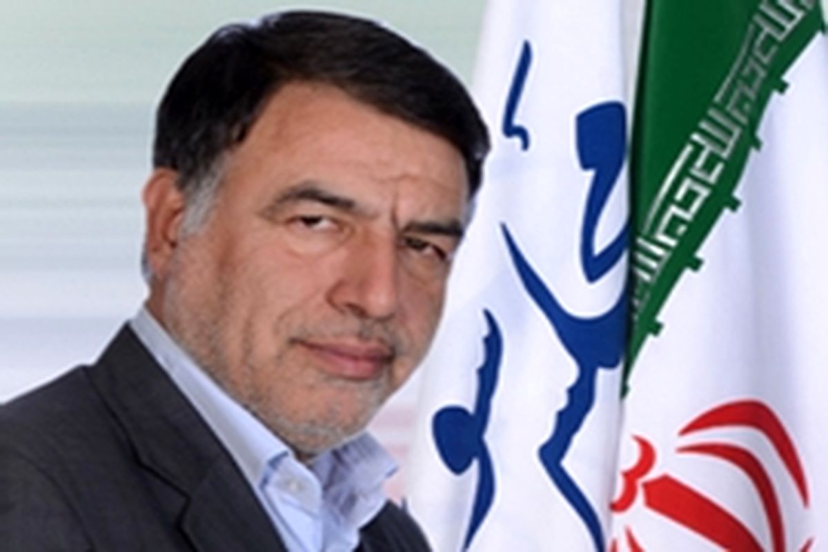 جاده آران و بیدگل به گرمسار را به عنوان یک آزاد راه به دوش سازمان بازنشستگی کشوری خواهیم سپرد