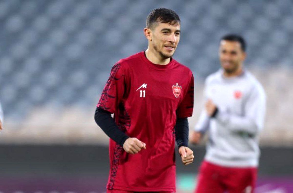 فرشاد احمدزاده؛ در مسیر بازگشت به ترکیب ثابت پرسپولیس