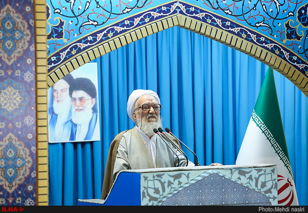 داخل ماشین، فضای خصوصی نیست/ نیروی انتظامی با بدحجابی قاطعانه برخورد کند