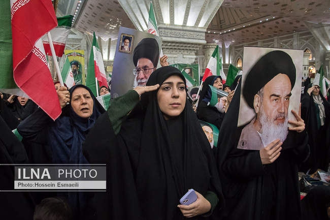 مراسم بزرگداشت 12 بهمن در حرم امام خمینی (س) 