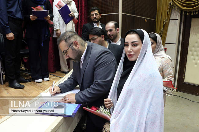 همایش تجلیل از زوج‌ های جوان در تبریز 