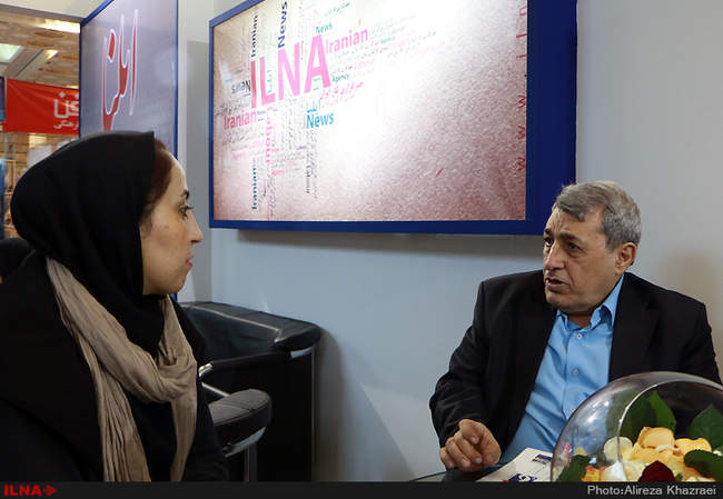 سومین روز نمایشگاه مطبوعات و خبرگزاری‌ها - غرفه ایلنا /2